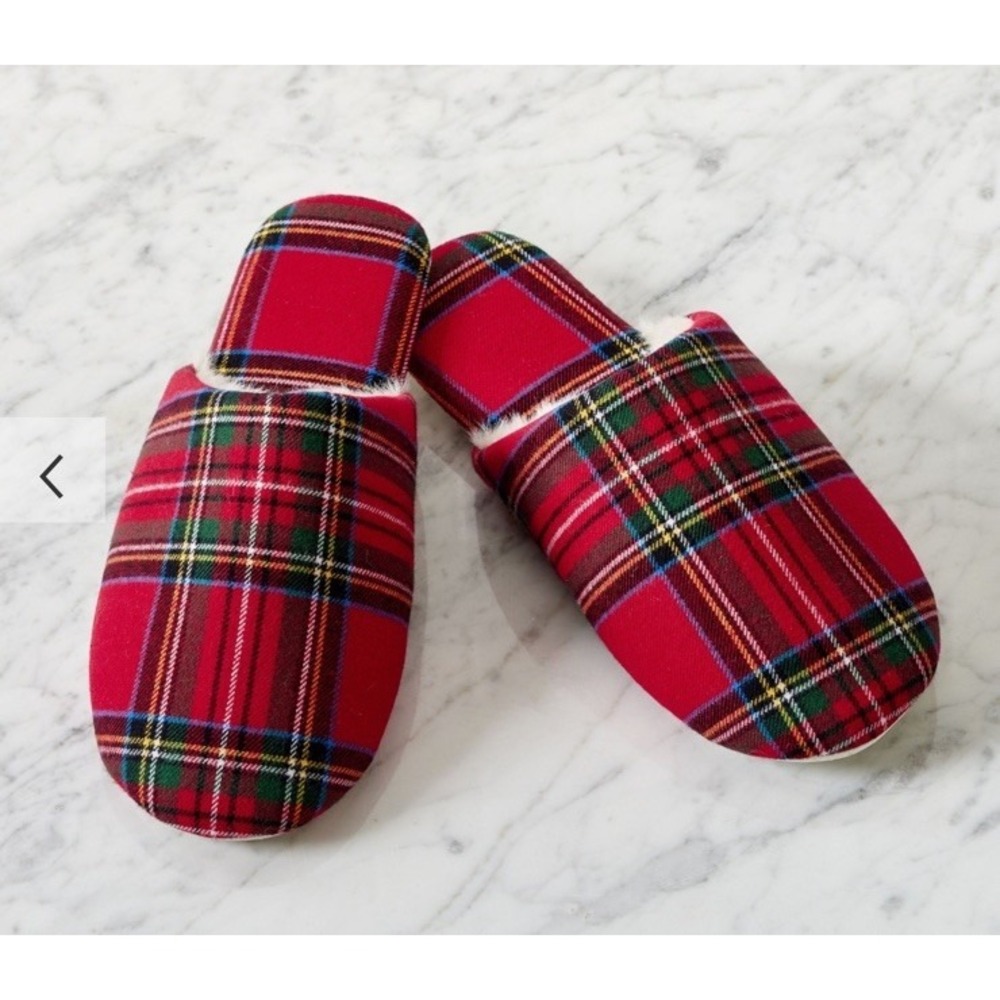 Pottery Barn Stewart Women's Plaid Flannel‎ Slippers W/Faux Fur Inside New Small